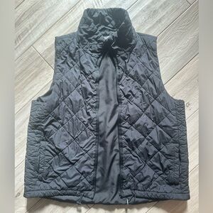 Lou & Grey Dark Quilted Outerwear